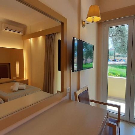 Lassi Hotel Exterior photo