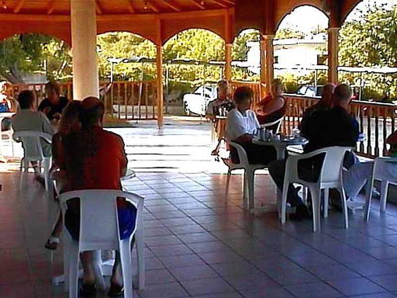 Lassi Hotel Exterior photo